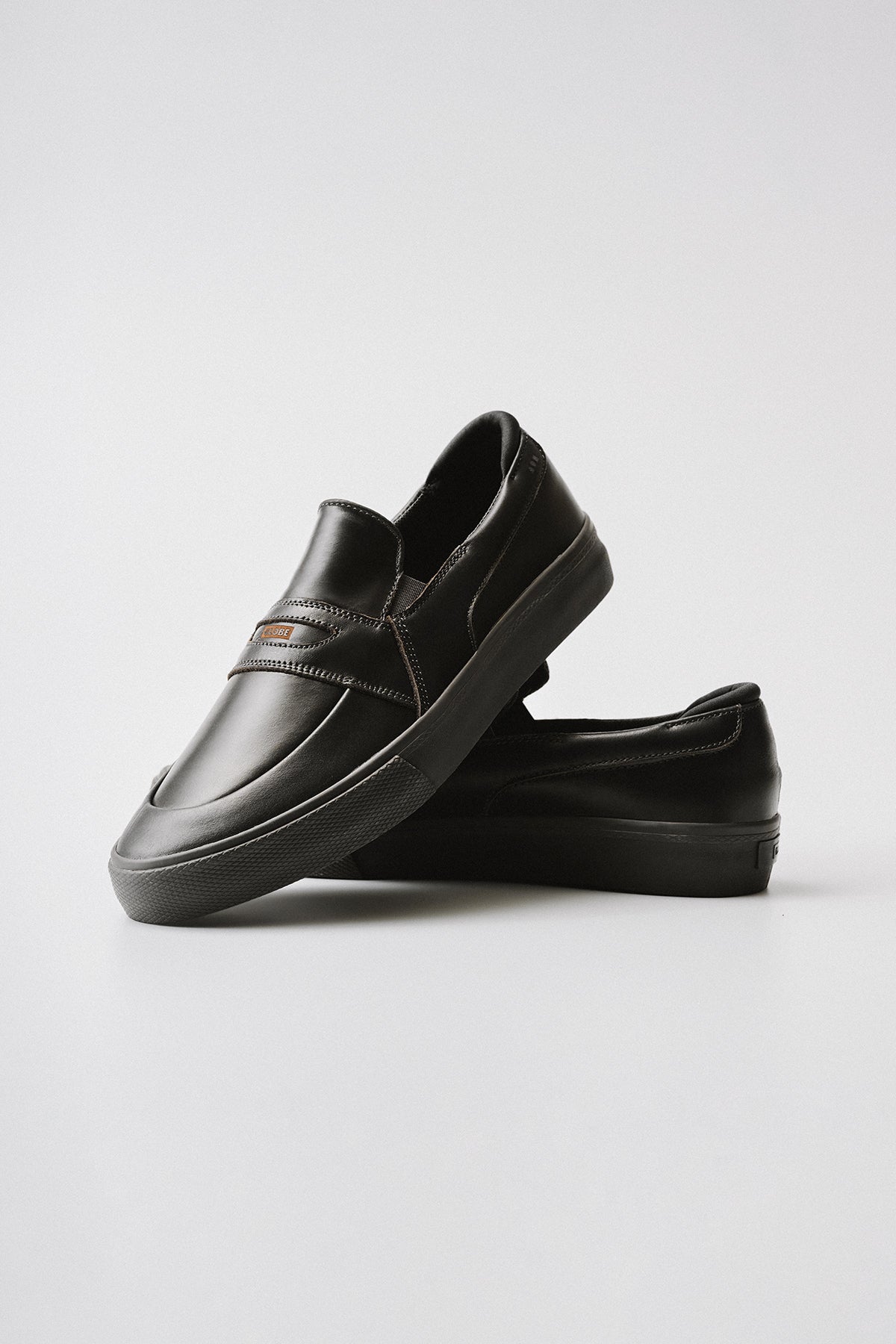 globe-liaizon-dark-brown-vulkanisierter-slip-on-skate-schuh-mit-shockbed image 3