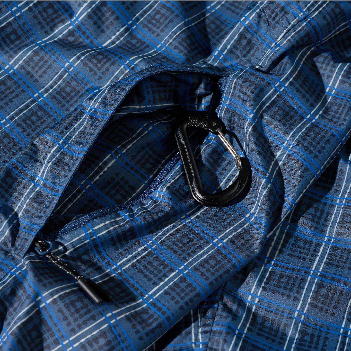 polar-skate-co-chase-light-shell-jacket-blue-check-packable-regenjacke-pu-600-80 image 7