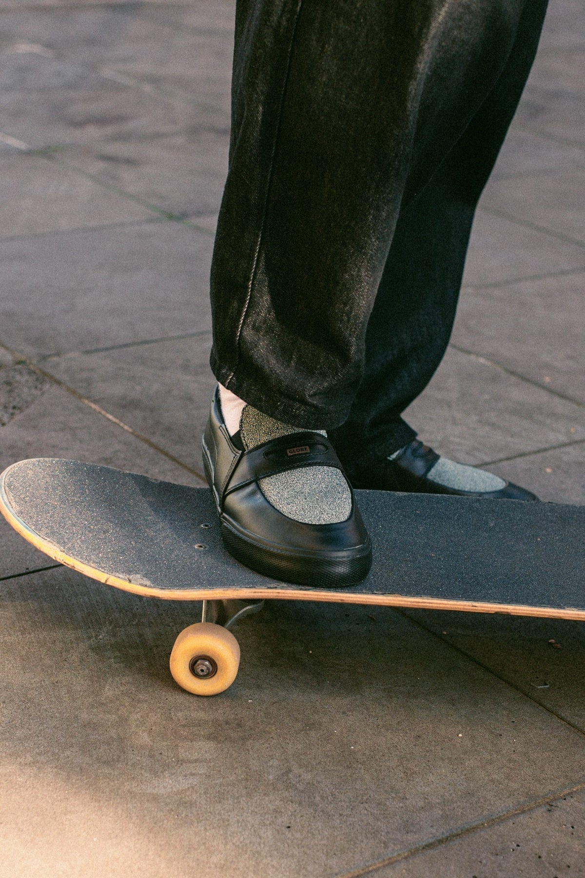 globe-liaizon-skate-schuhe-black-stingray image 6