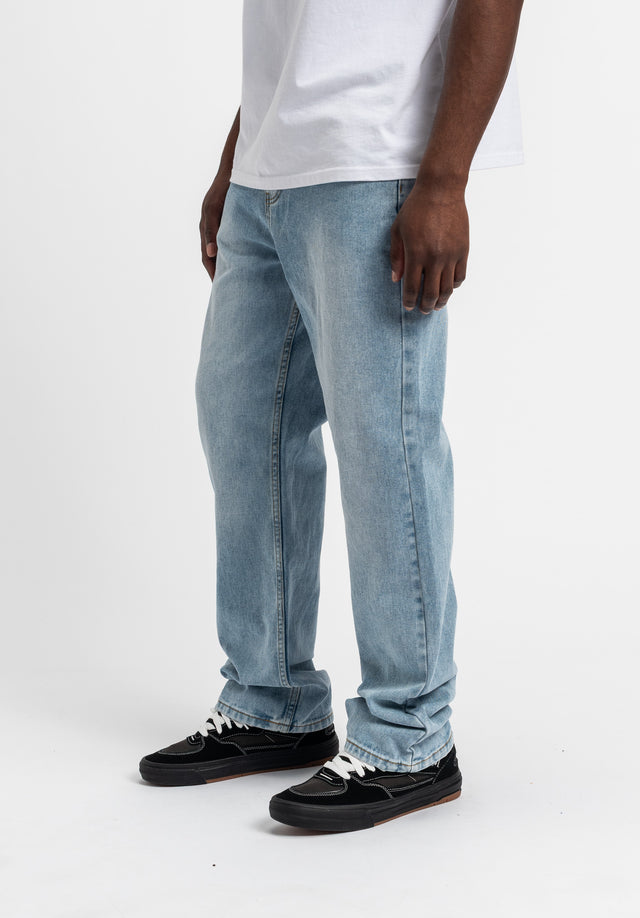titus-taper-fit-skate-jeans-baggy-keilform-2 image 3