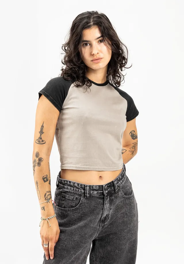 titus-vanda-cropped-t-shirt-slim-fit image 1