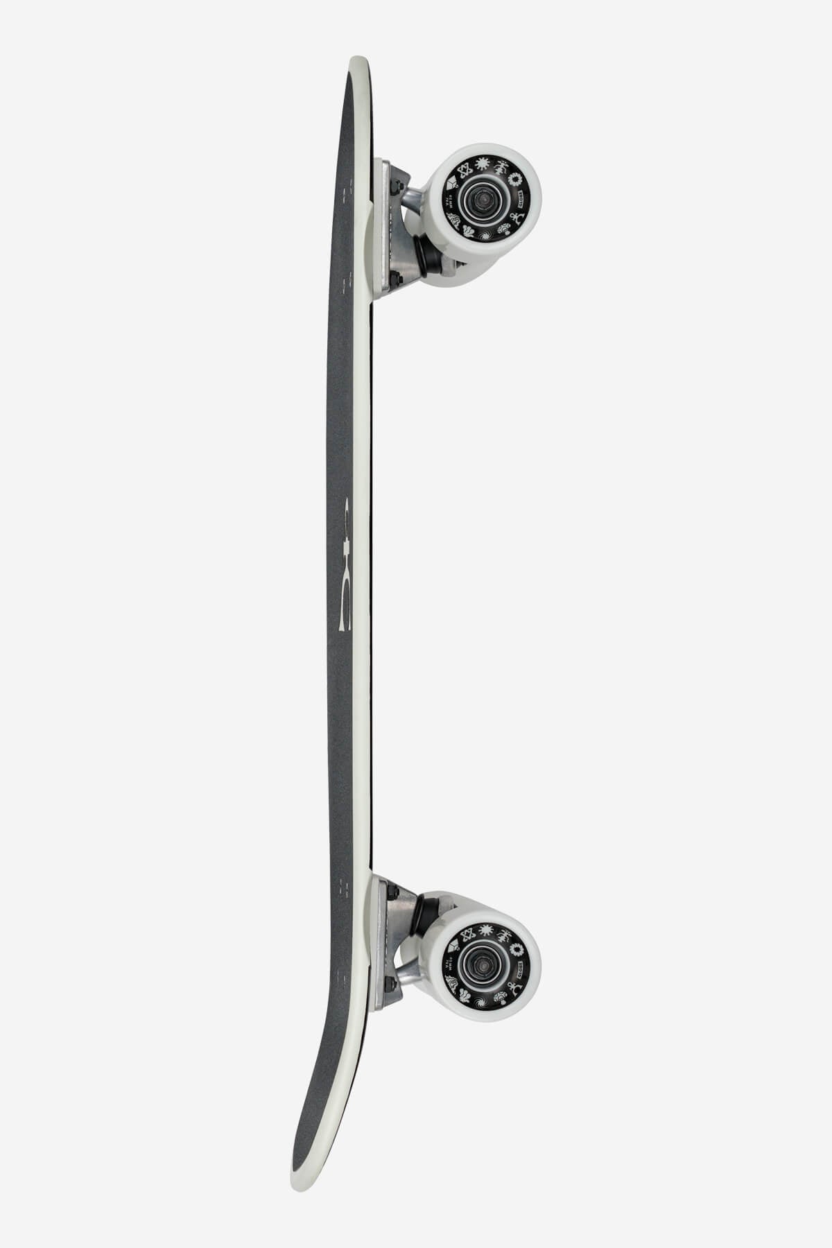 globe-blazer-26-cruiserboard-ma-at image 3