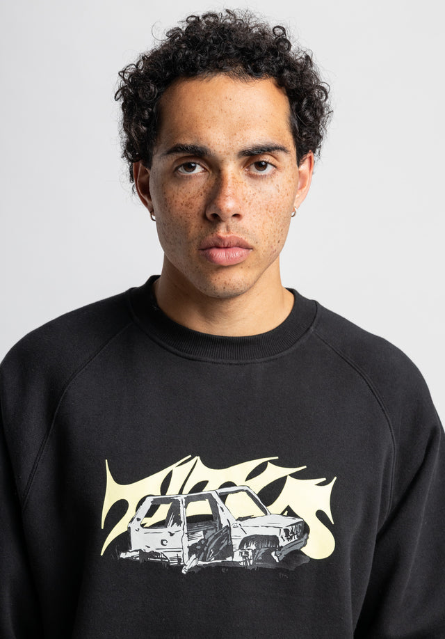 titus-wreck-sweater-oversize-streetwear-mit-car-wreck-print image 3