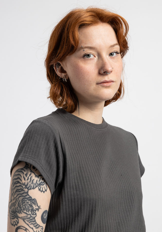 titus-mahira-t-shirt-f-r-damen-graues-shirt-mit-l-ssigem-look image 3