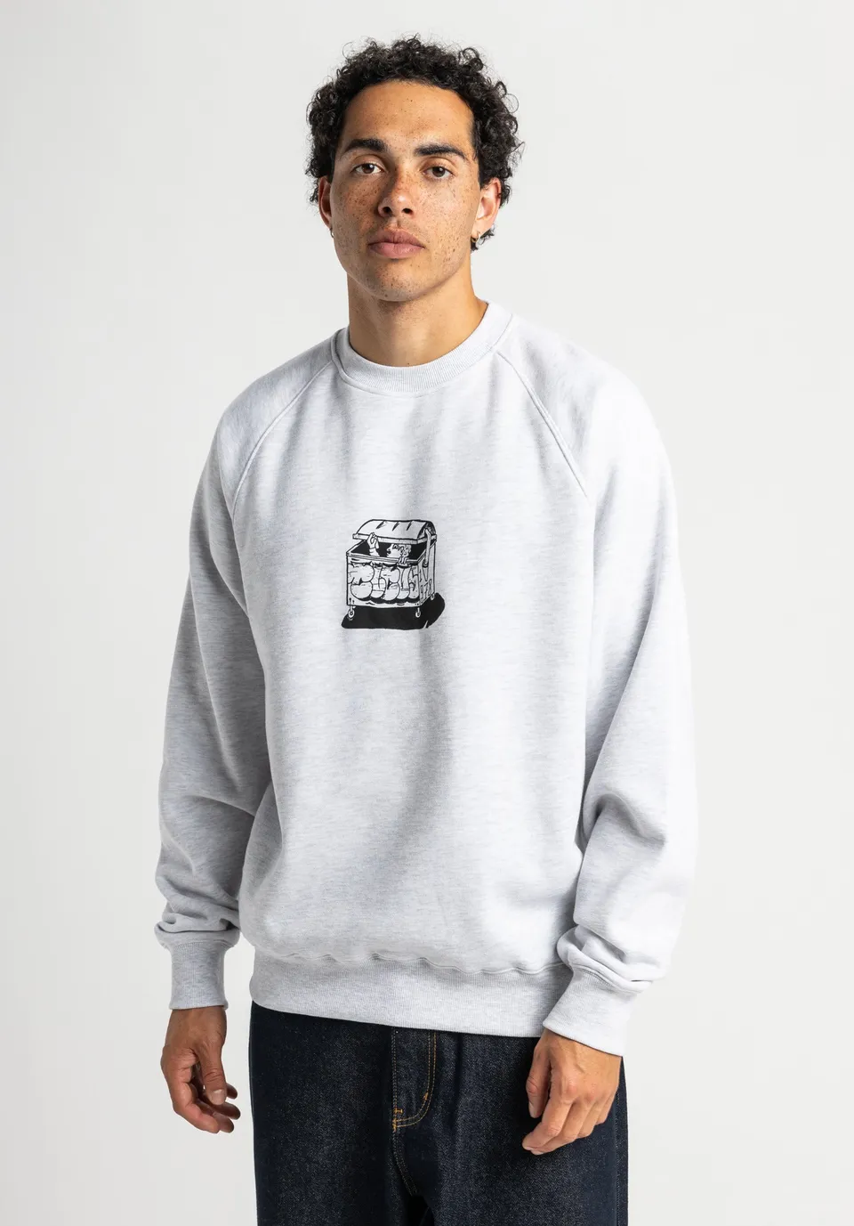 titus-undercover-sweater-oversize-dumpster-print-titus-graffiti image 1