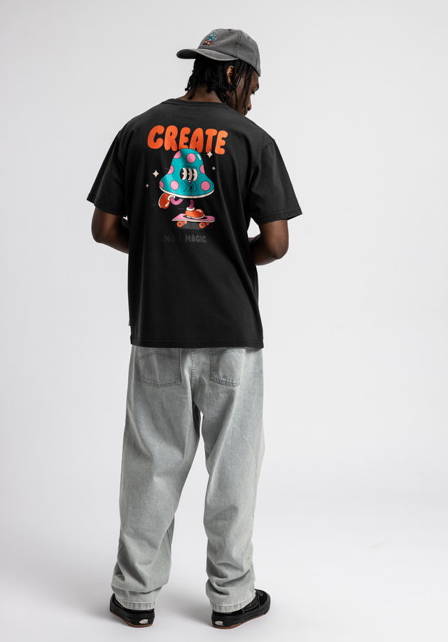 titus-x-yeye-weller-create-more-magic-t-shirt-regular-fit-mit-brust-und-r-ckenpr image 3