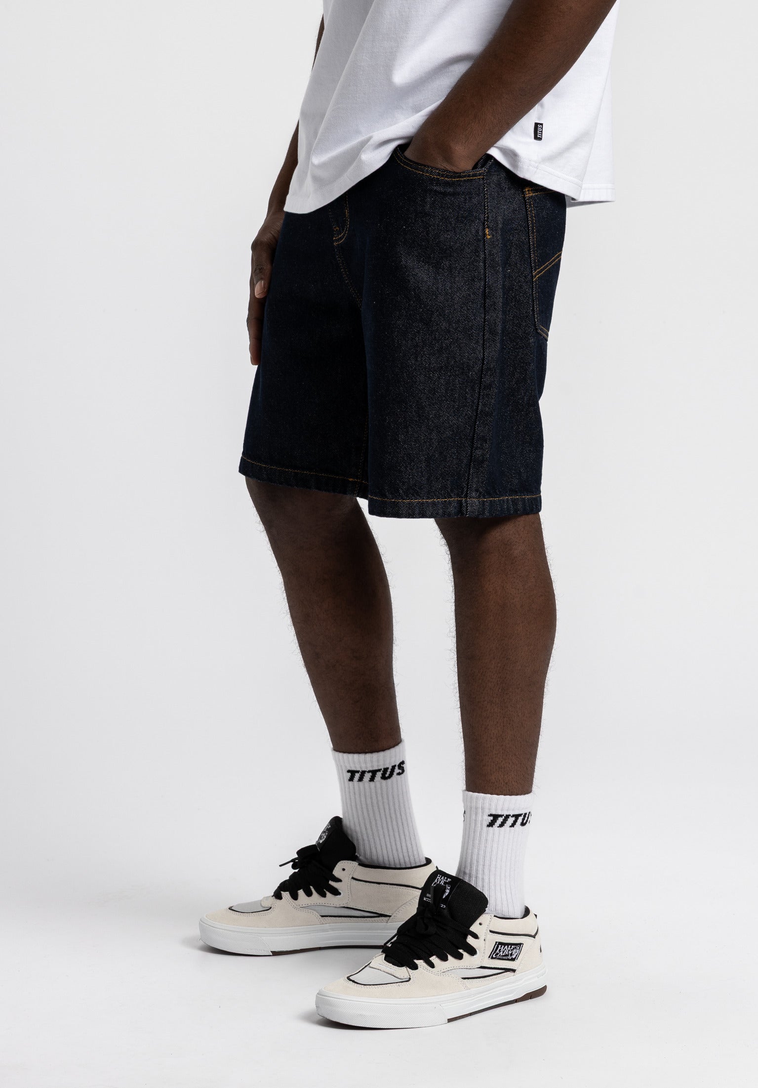 titus-frerik-jeans-shorts-5-pocket-gerade-3 image 1
