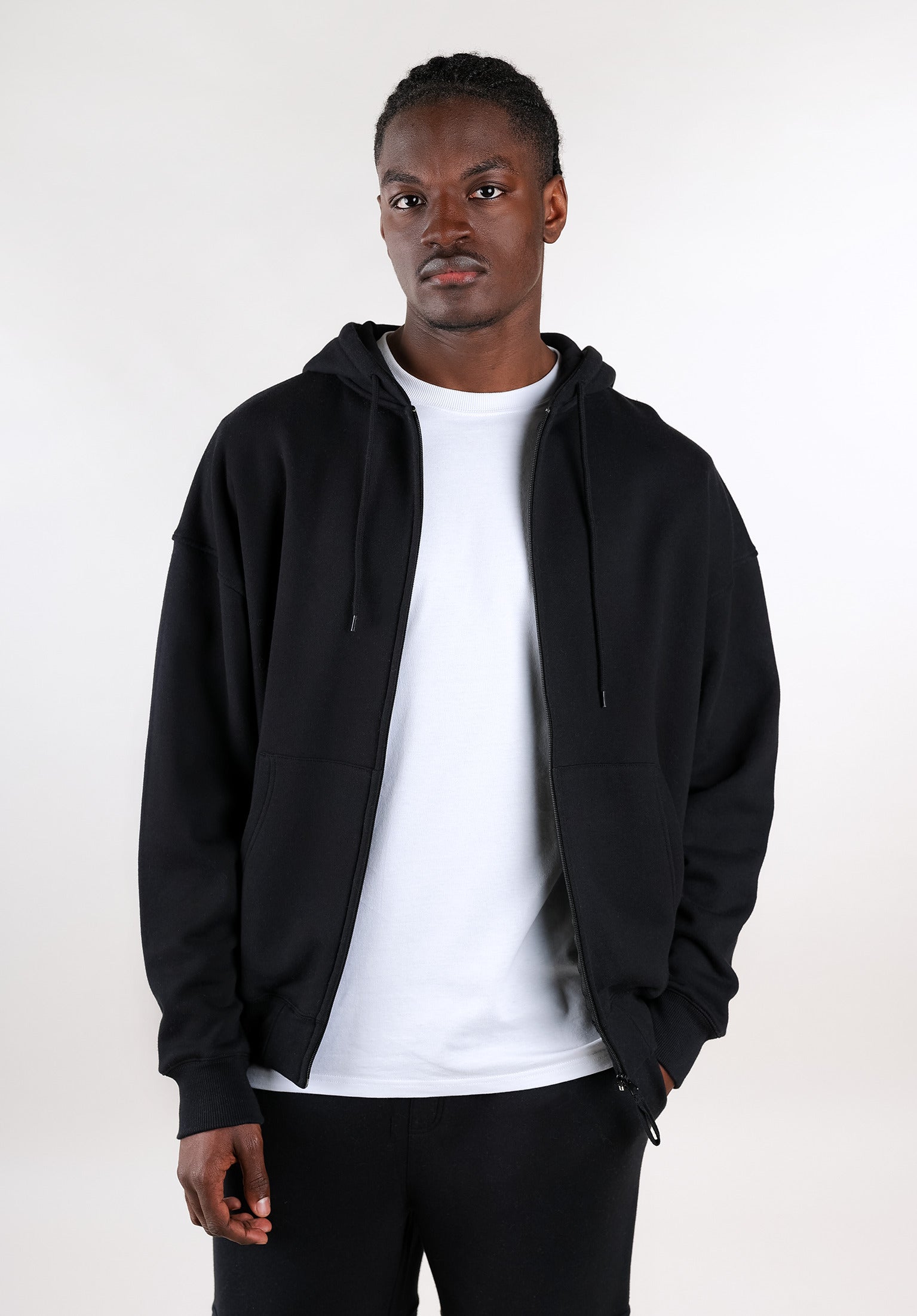 titus-bsc-zipper-kapuzenjacke-l-ssiger-allrounder-mit-durchgehendem-rei-verschlu image 1
