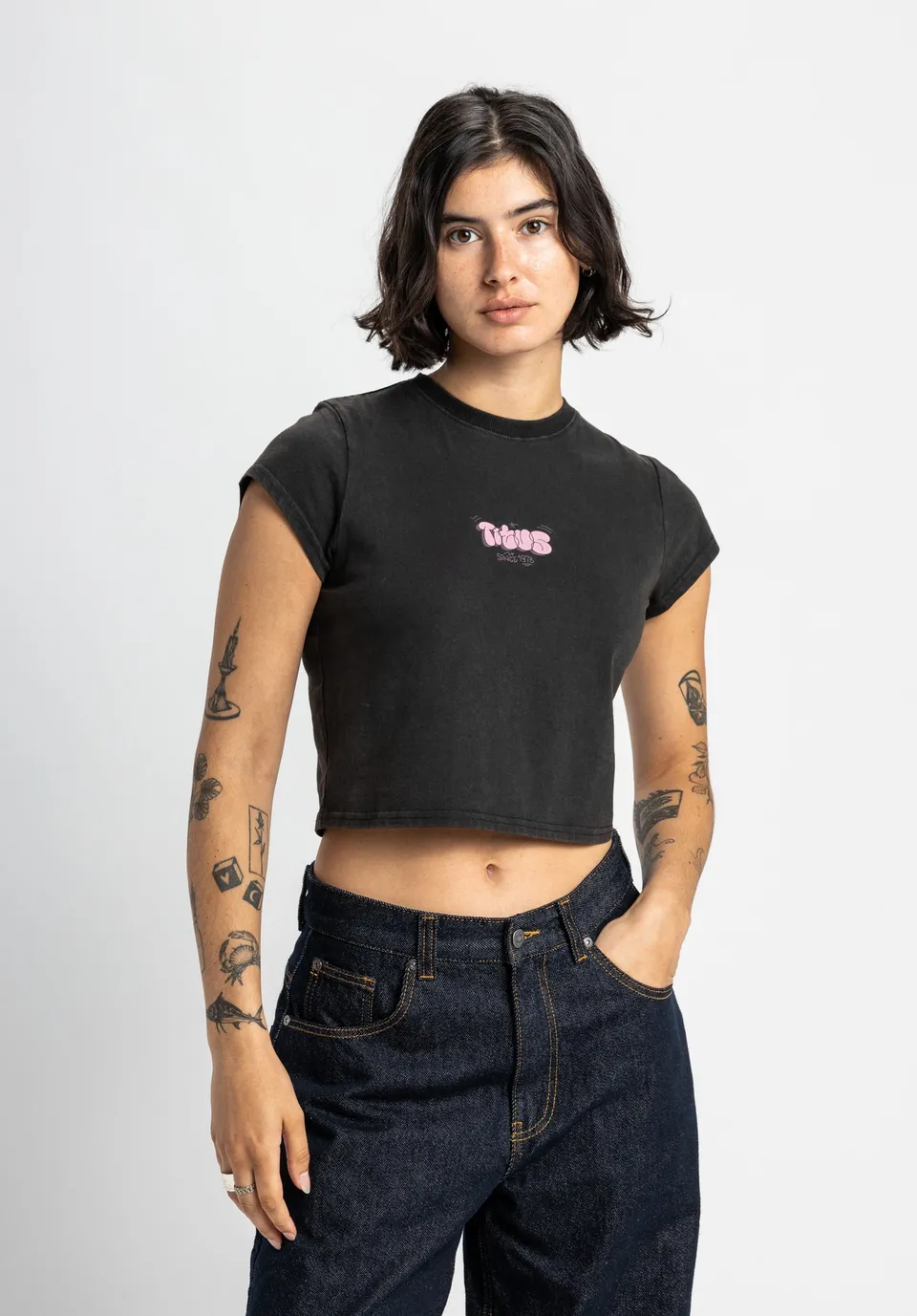 titus-falena-t-shirt-mit-vintage-wash-und-pink-print image 1