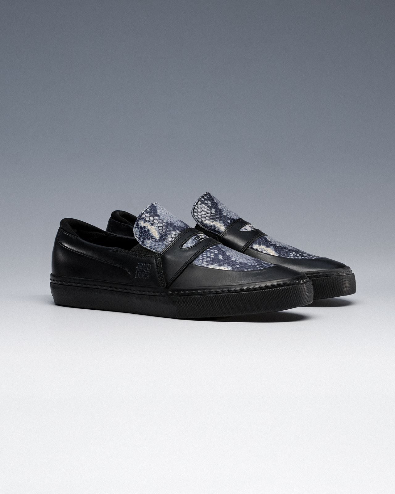 globe-liaizon-wasted-talent-black-snake-skate-schuh image 4