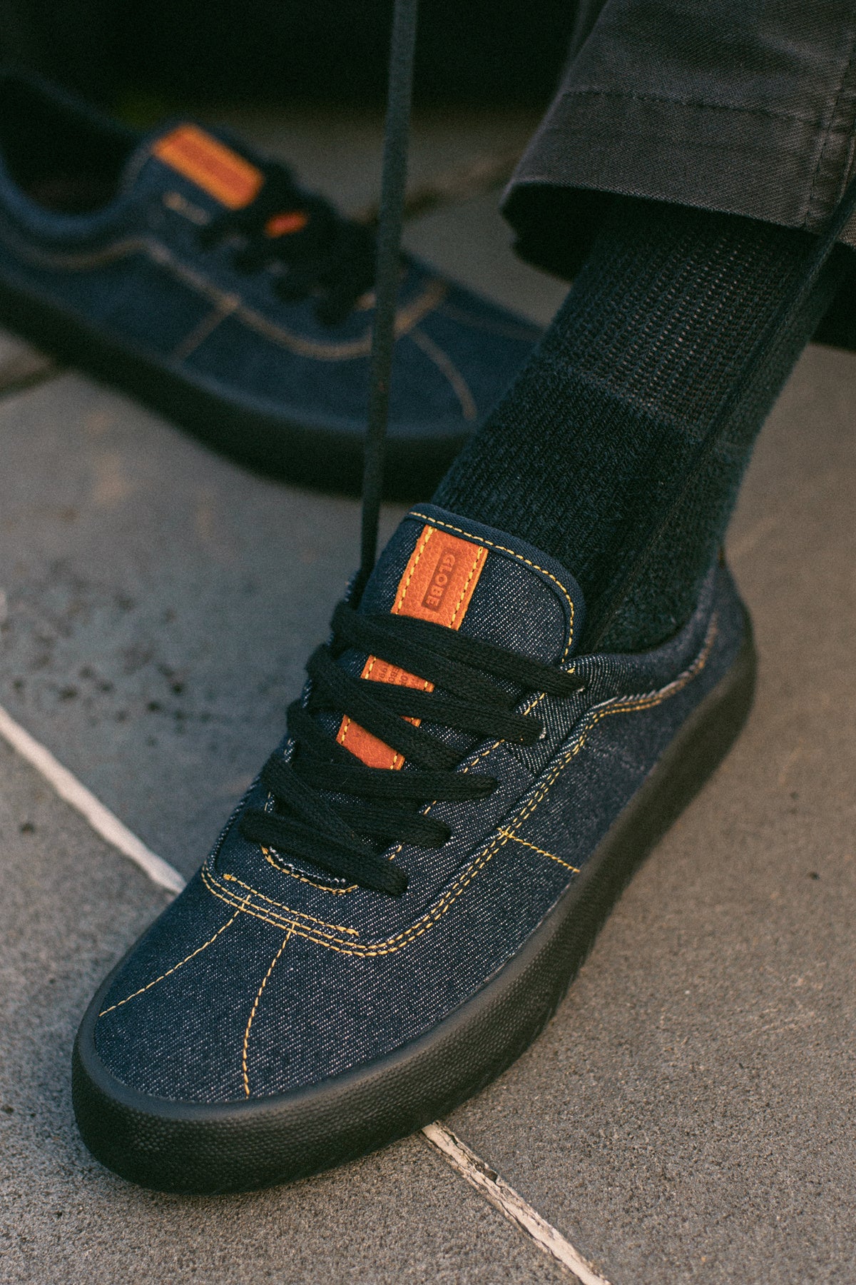 globe-melbek-denim-skate-schuhe image 2