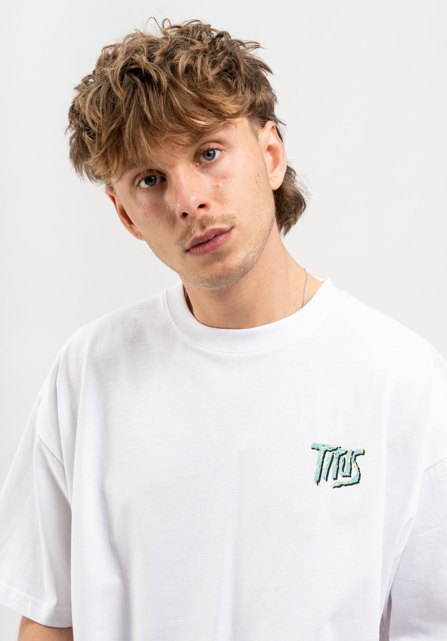titus-celso-t-shirt-loose-fit-mit-90s-west-coast-beach-style image 3