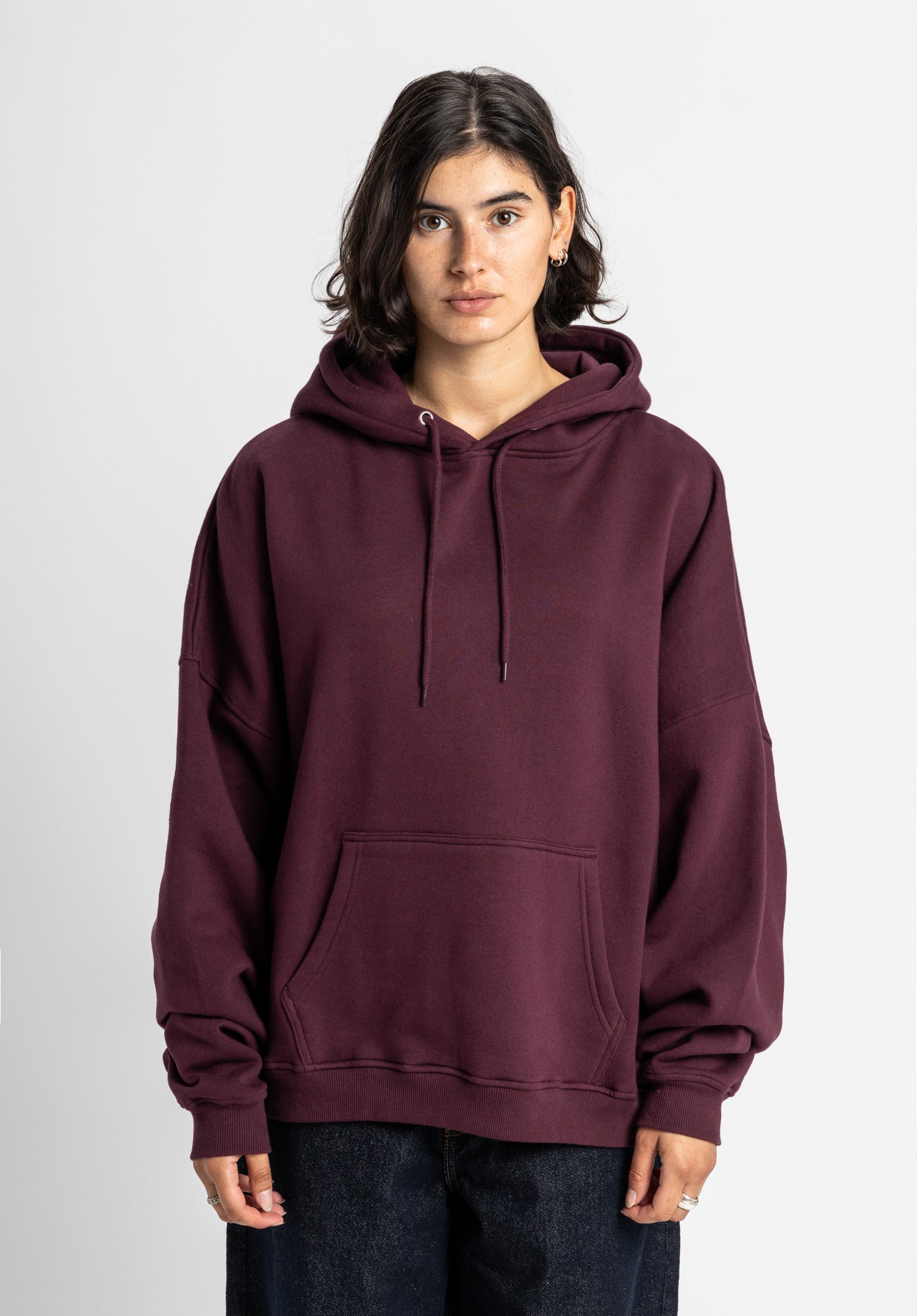 titus-aine-hoodie-oversized-doppellagige-kapuze-kuschelig-weich image 1