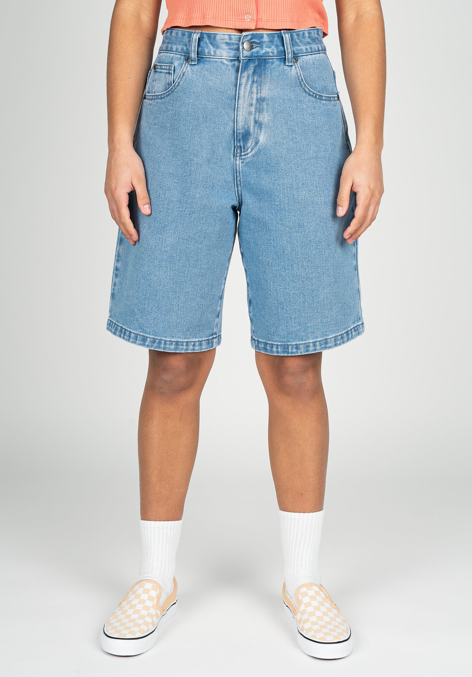 titus-duana-jeans-shorts-damen image 1