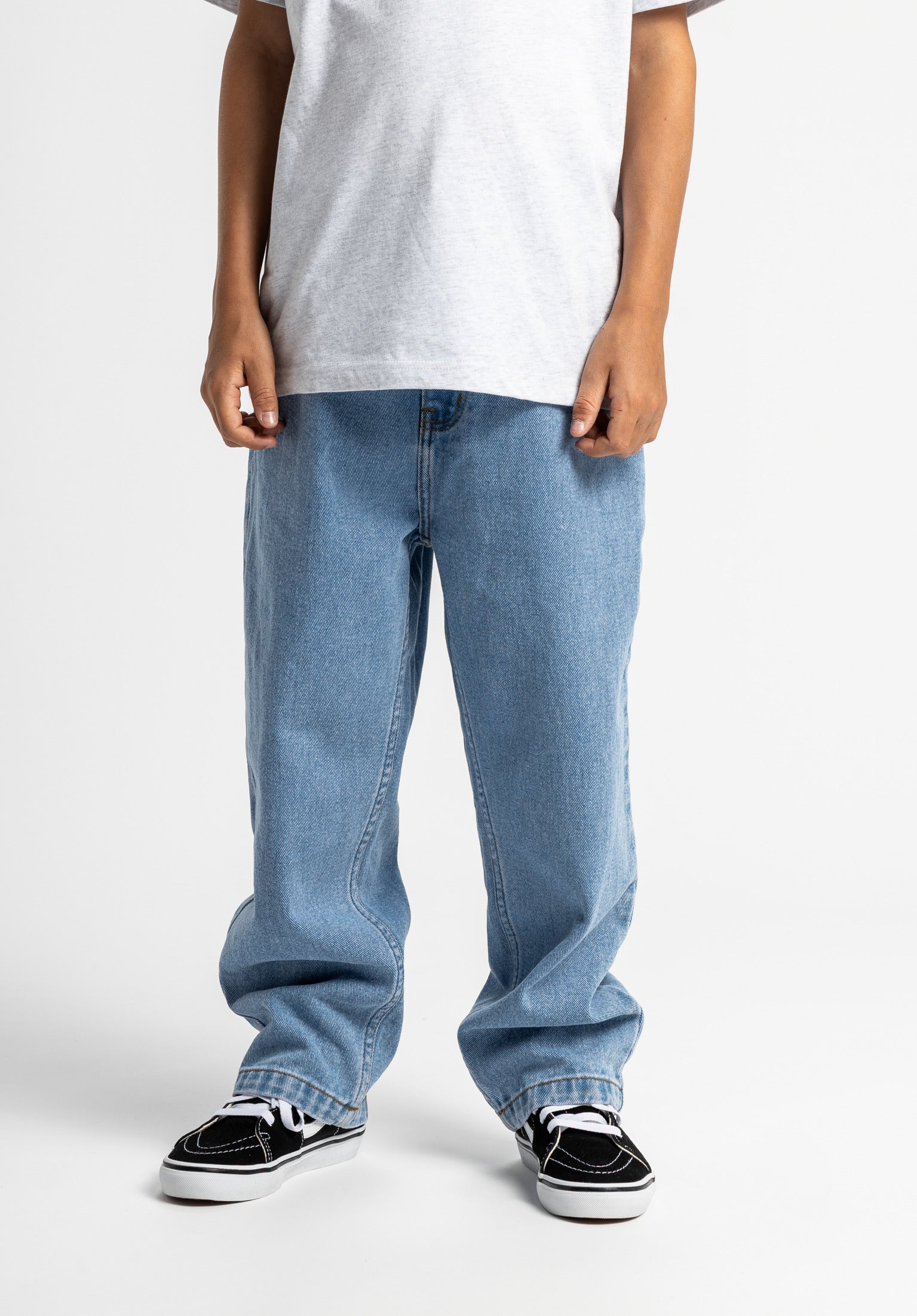 titus-ozzy-kids-loose-fit-jeans image 1