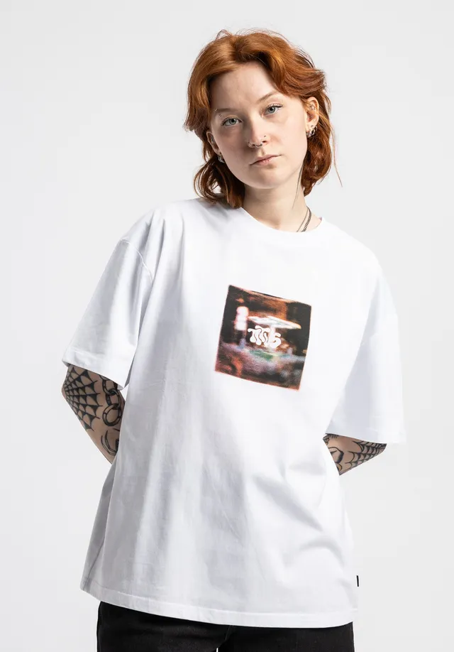 titus-night-life-petrol-wmn-t-shirt-damen-wei image 1