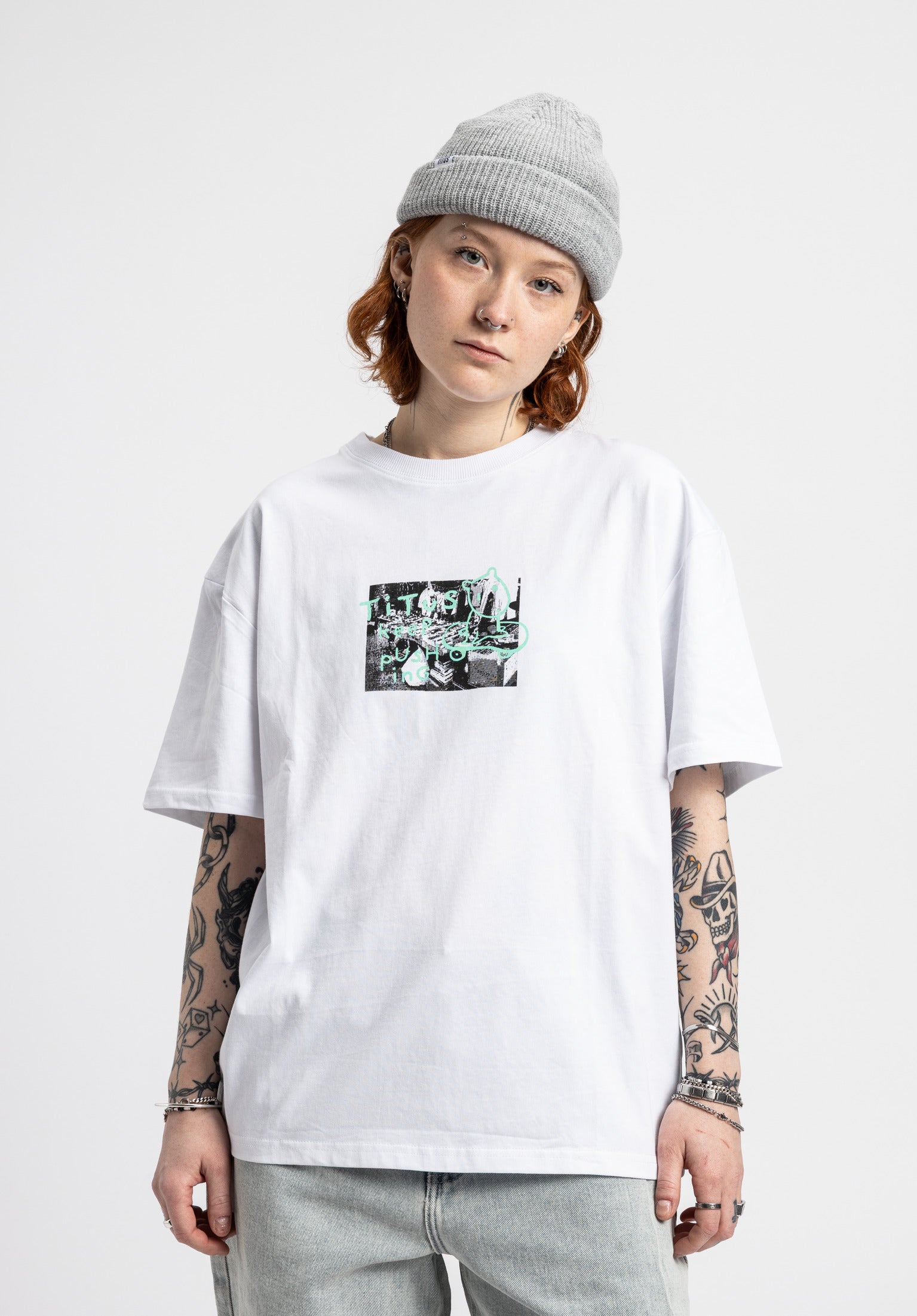 titus-w-doggo-t-shirt-f-r-damen-white-regular-fit-mit-frontprint image 1