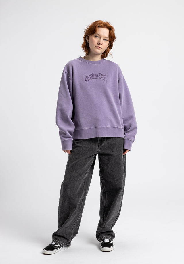 titus-w-classic-typo-sweater-oversize-berschnittene-schultern-logo-stick image 3