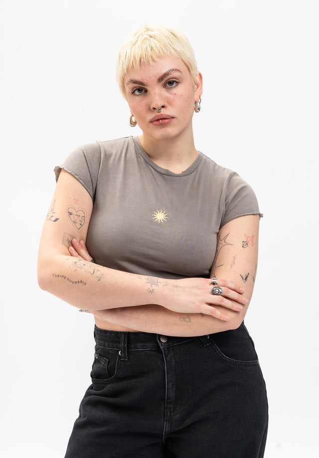 titus-niobe-babytee image 2