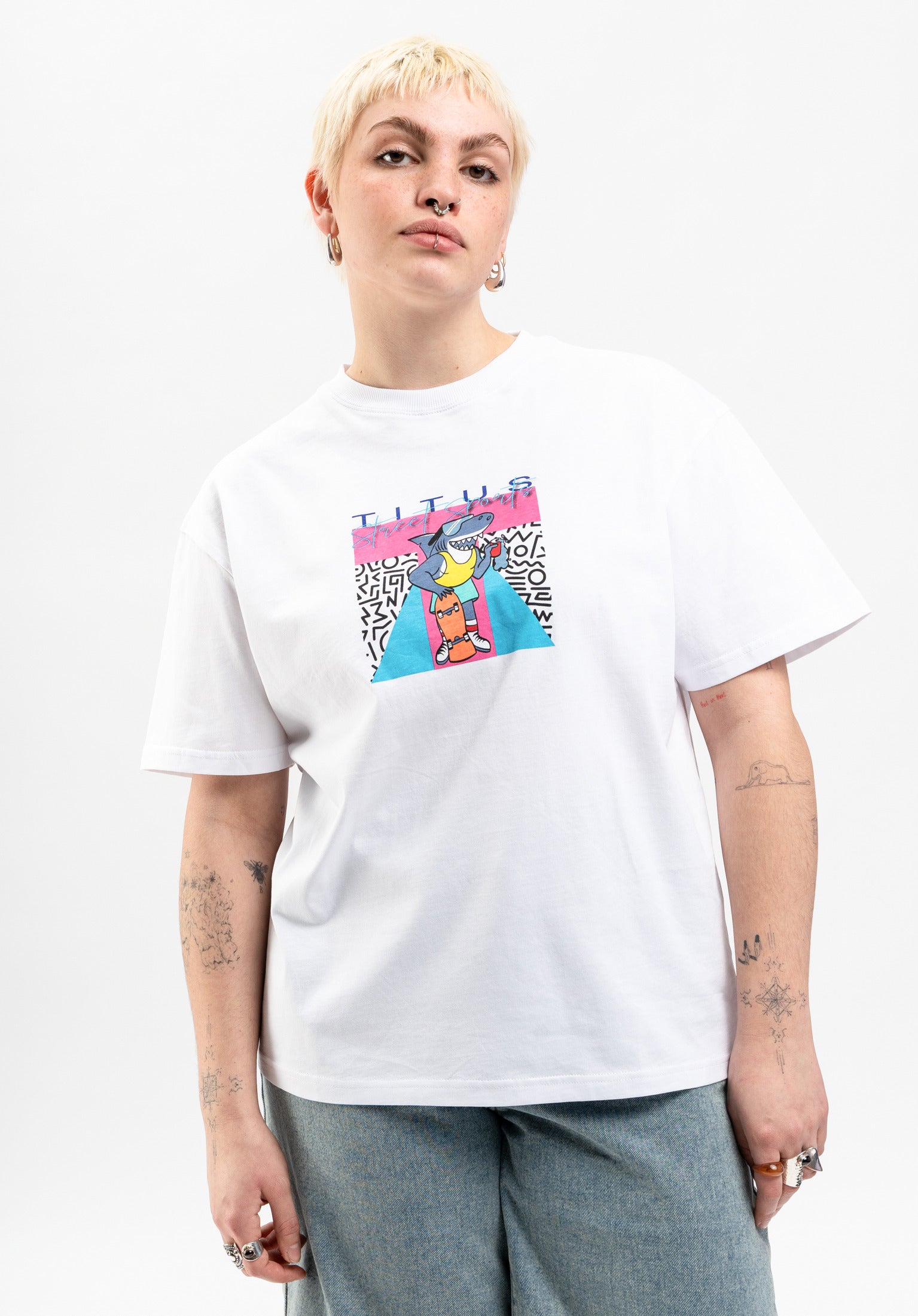 titus-sharkyjoey-t-shirt-90s-west-coast-vibe image 1