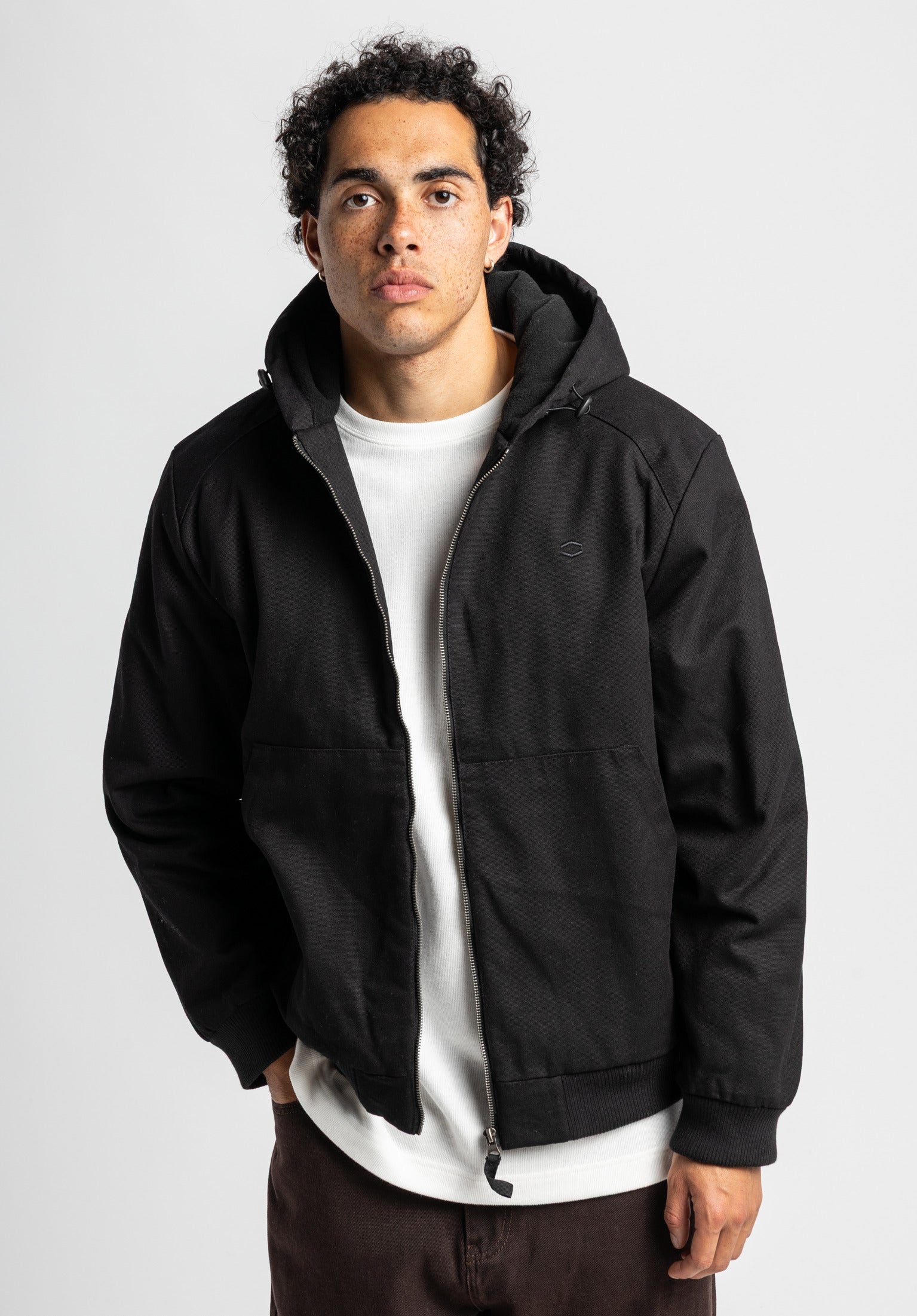 titus-theodore-winterjacke-f-r-herren-black-warm-gef-ttert image 1