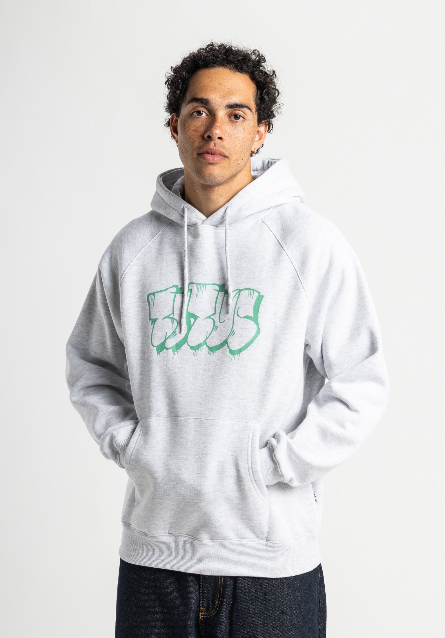 titus-tag-hoodie-kapuzenpullover-mit-regular-fit-und-gro-em-titus-flag-frontprin image 1