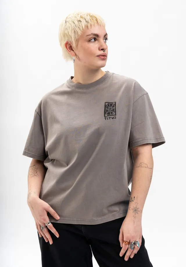 titus-kaede-t-shirt-loose-fit-schwerer-baumwoll-jersey-backprint image 1