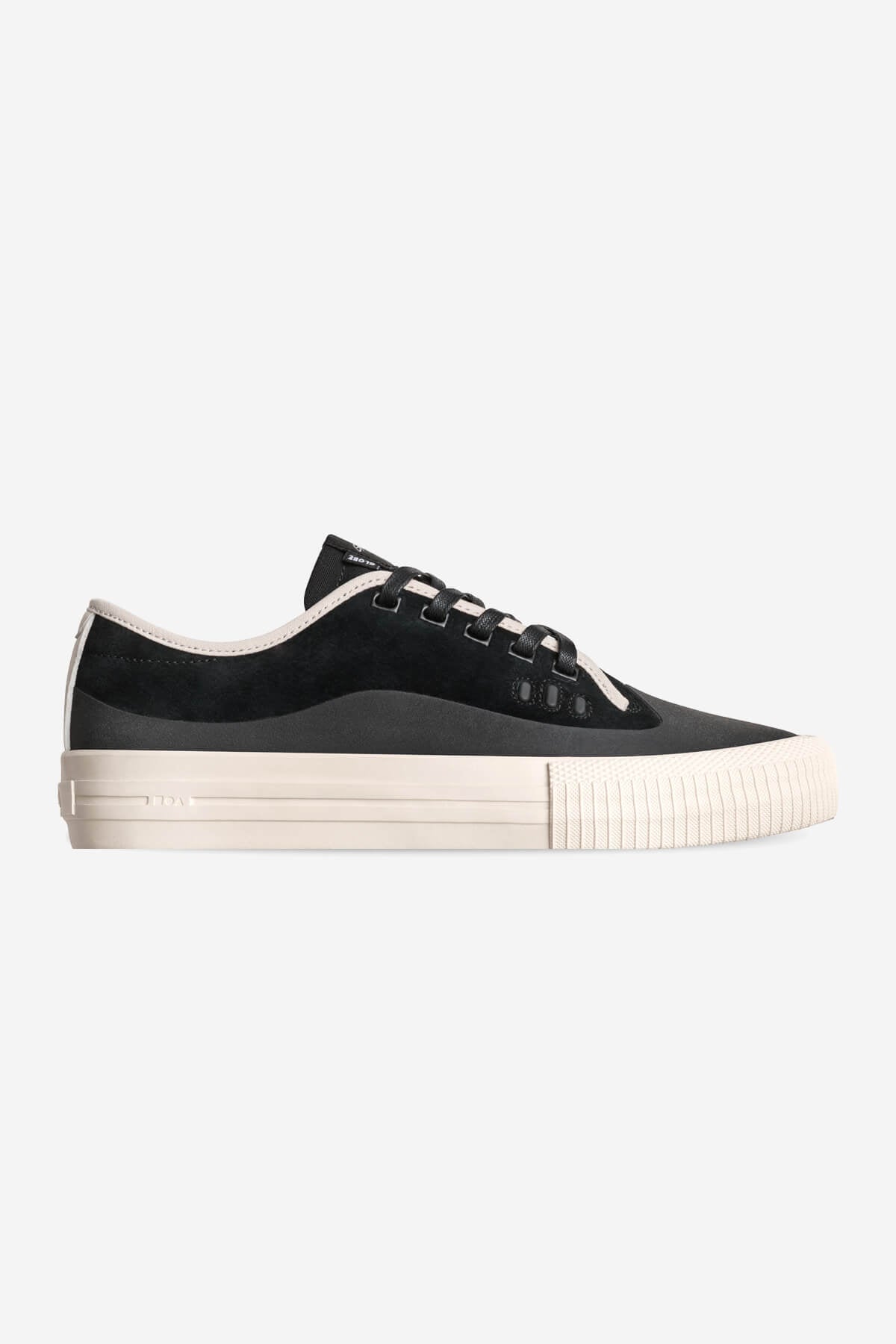 globe-gillette-skate-schuhe-black-black-cream-pro-model image 1
