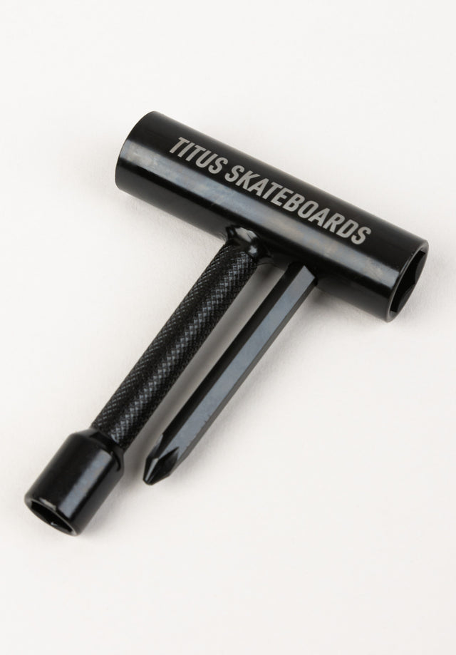 titus-black-metal-t-skatetool image 2