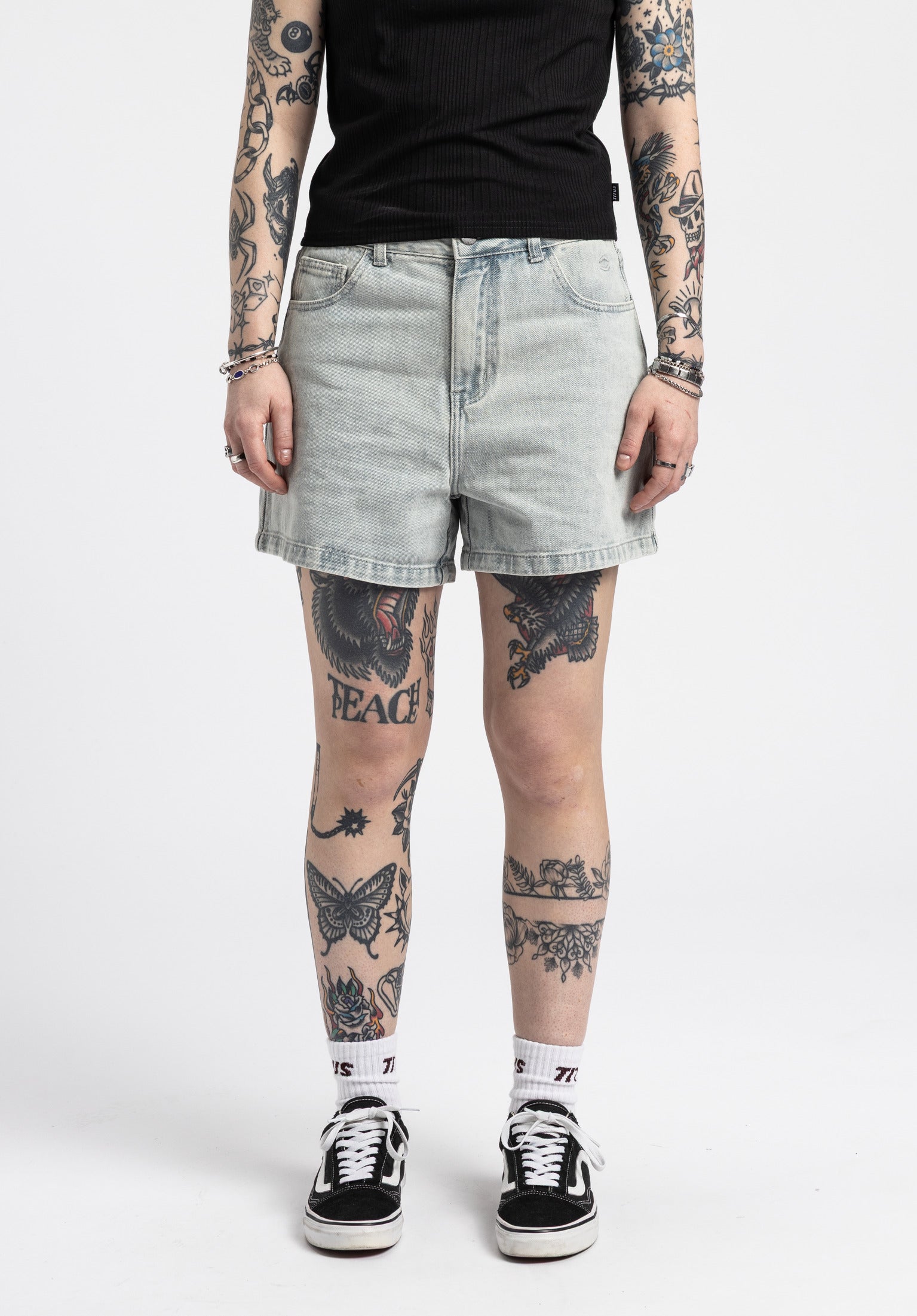 titus-meyra-jeans-short image 1