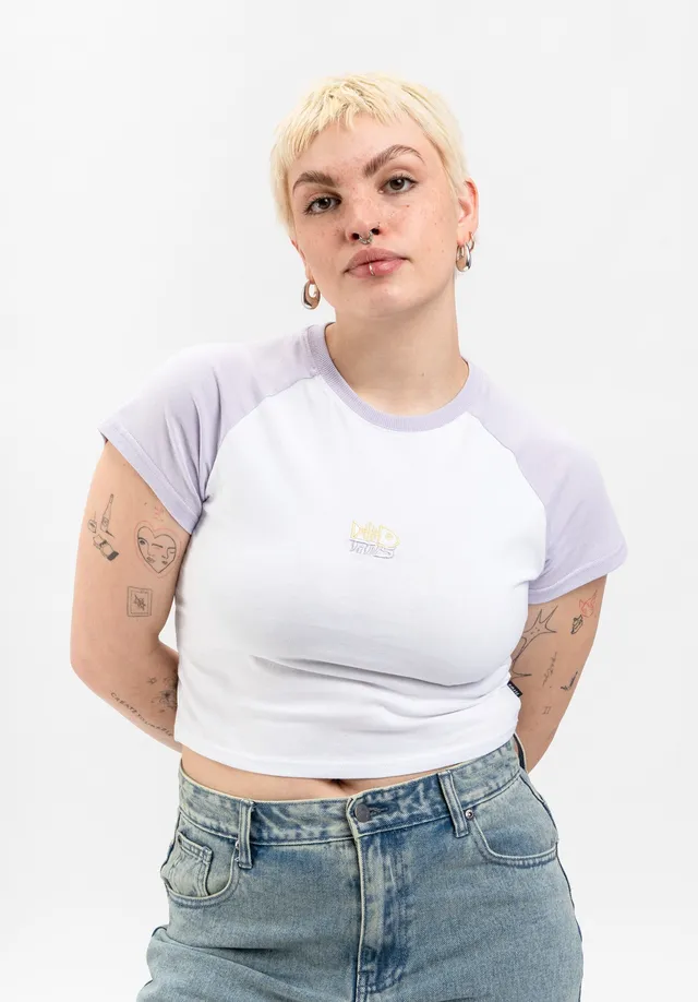 titus-floxy-babytee-kurzarm-shirt-mit-raglan-rmeln-und-farblich-abgesetzten-slee image 1