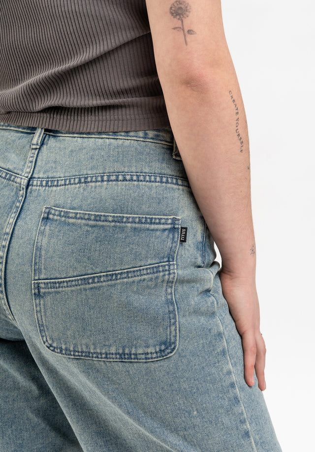 titus-duana-jeans-shorts-damen-2 image 3