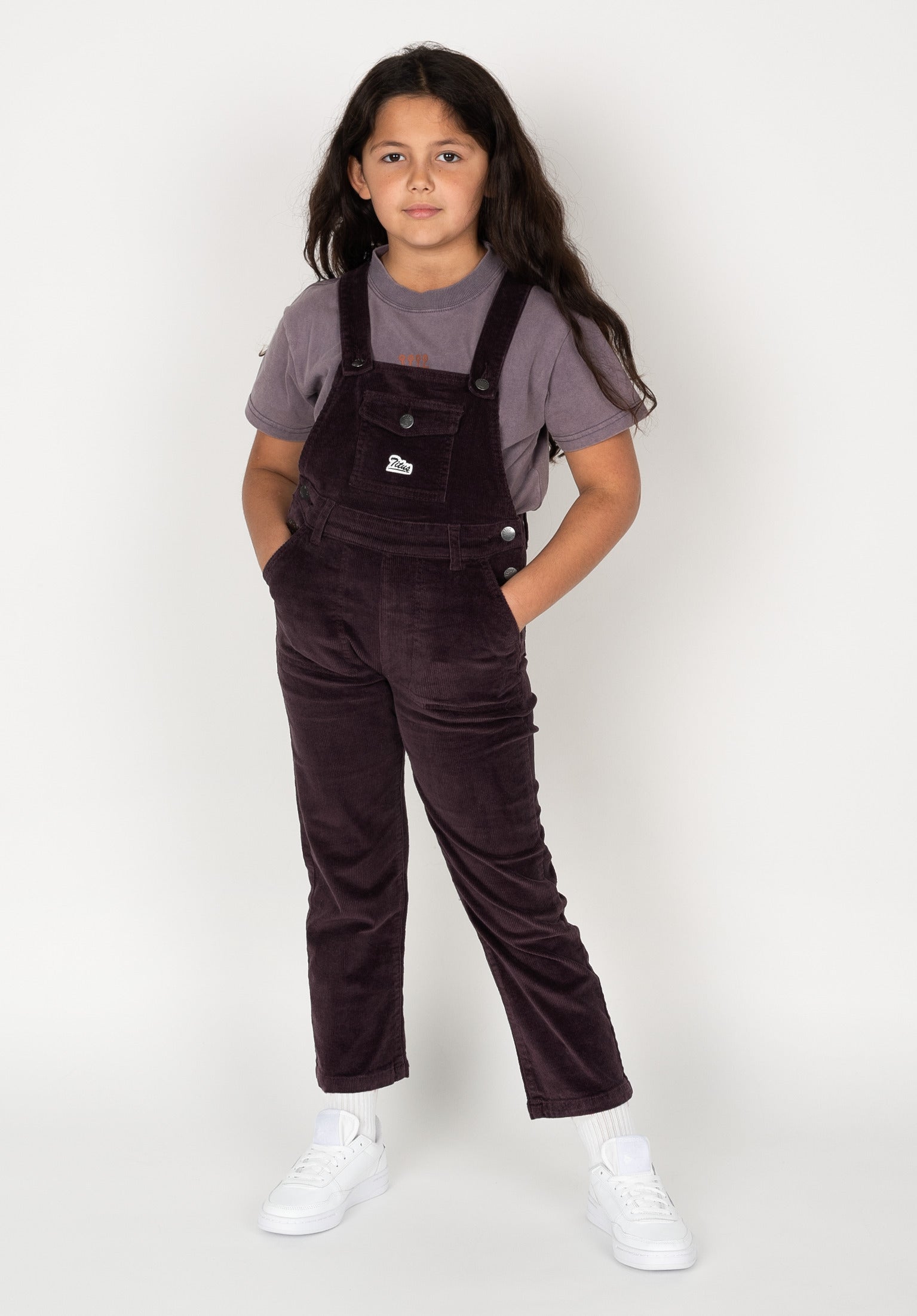 titus-jossy-kids-girls-latzhose-fester-jeansstoff-regular-fit-mit-latz-und-kn-pf image 1