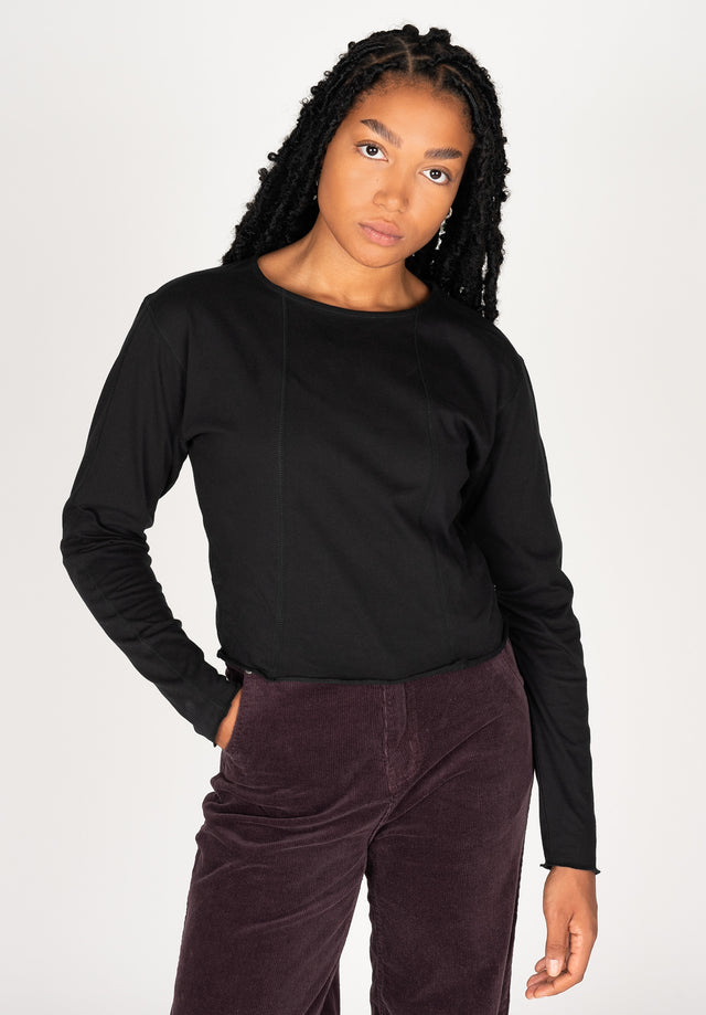 titus-yva-cropped-longsleeve image 3