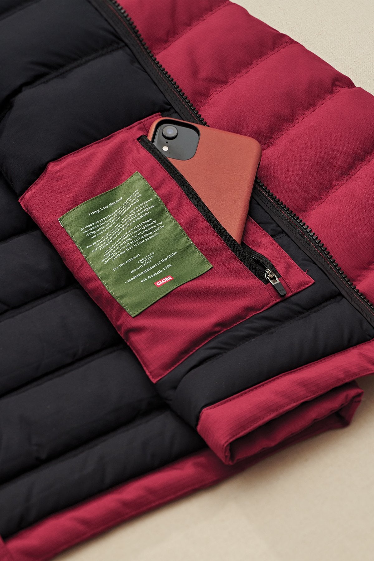 globe-prime-down-puffer-jacke-rhubarb image 6