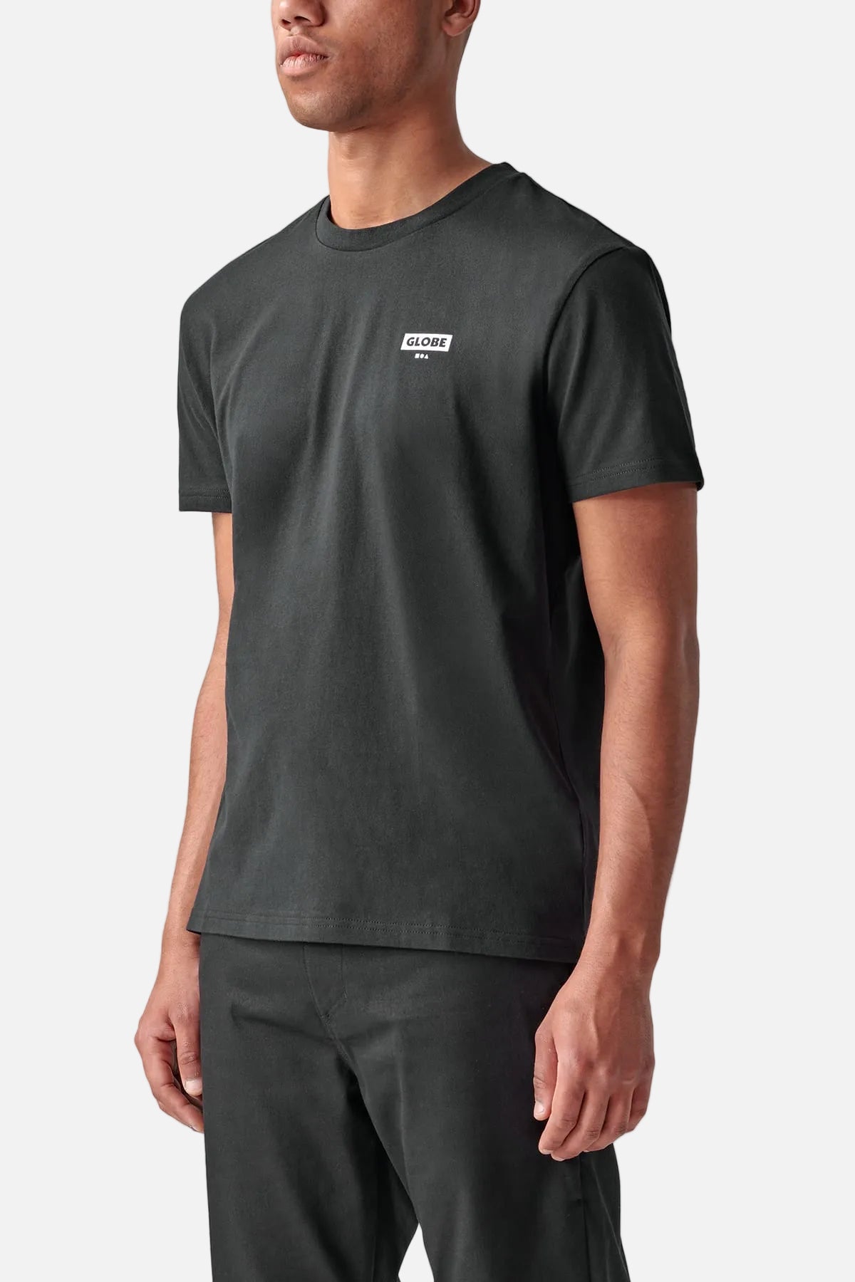 globe-living-low-velocity-t-shirt-black image 3
