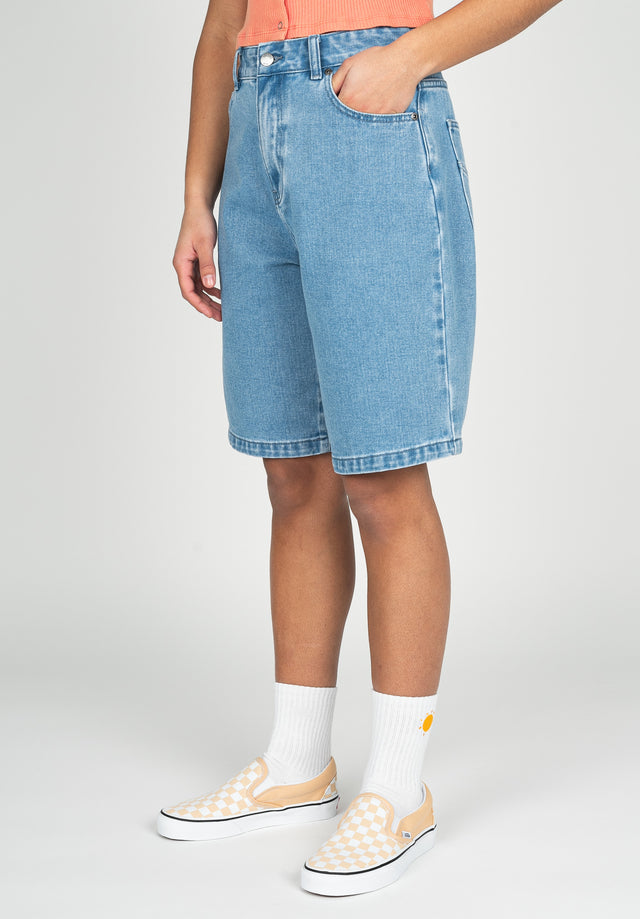 titus-duana-jeans-shorts-damen image 3