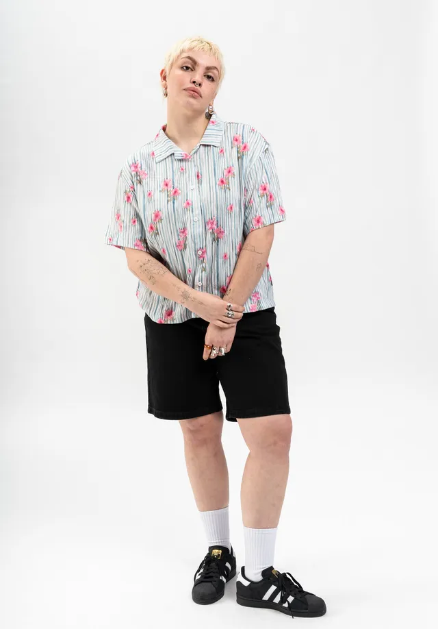 titus-libby-kurzarm-hemd-boxy-loose-fit-floral-print-durchgehende-knopfleiste image 1