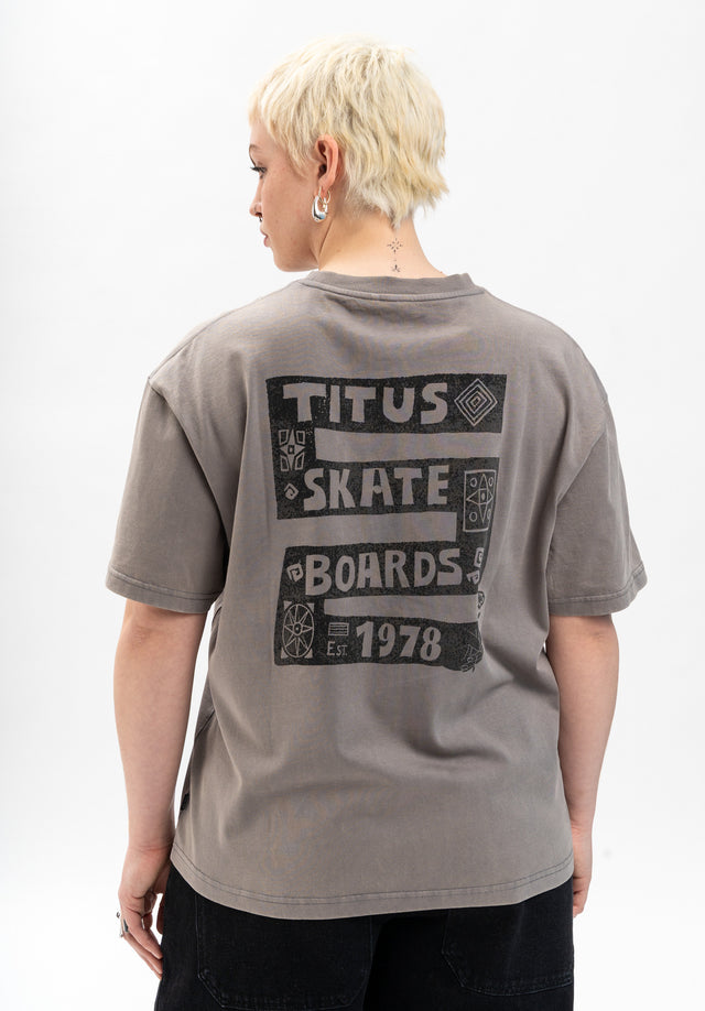 titus-kaede-t-shirt-loose-fit-schwerer-baumwoll-jersey-backprint image 2