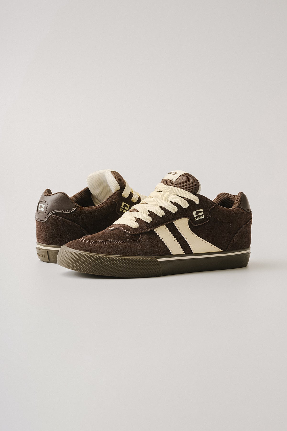 globe-encore-2-brown-dark-gum-skate-shoes-limited-edition image 4