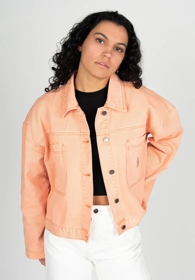 titus-aloma-bergangsjacke-leichte-fr-hlingsjacke-regular-fit-mit-knopfleiste-und image 1