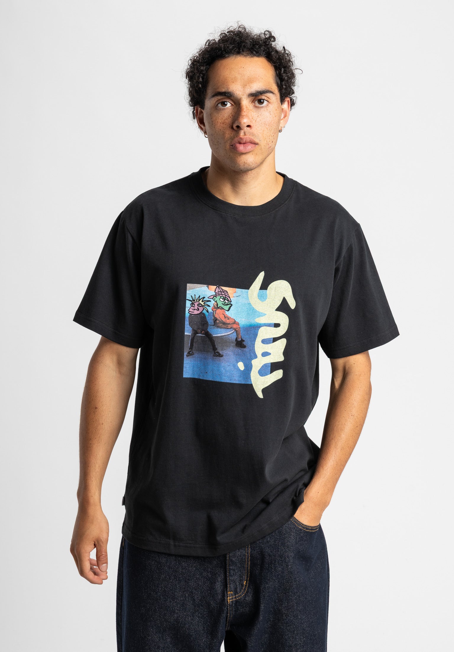 titus-chill-shirt-oversize-t-shirt-mit-street-art-frontprint image 1