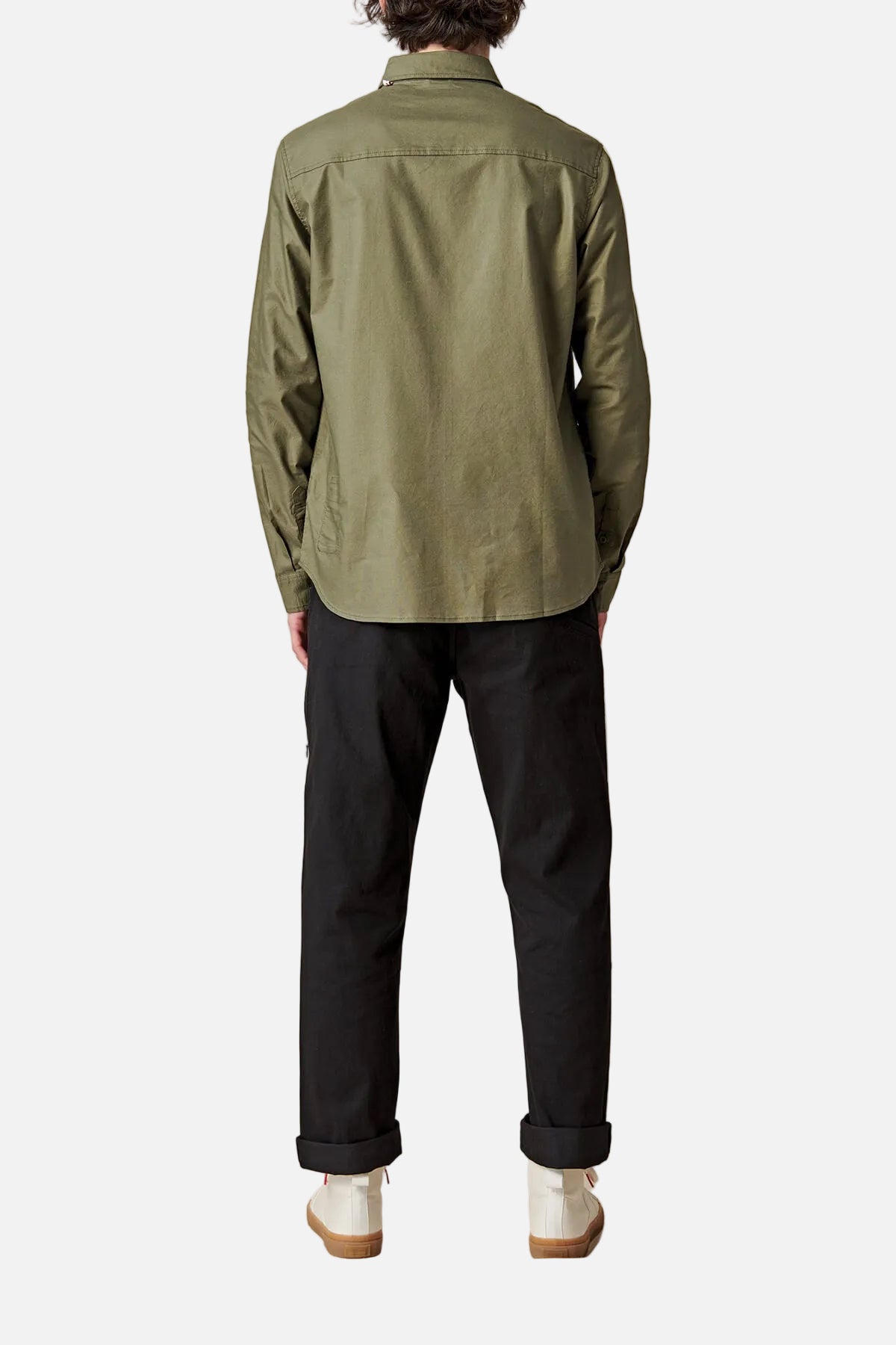 globe-foundation-ls-shirt-olive-langarm-hemd-aus-bio-baumwolle image 4