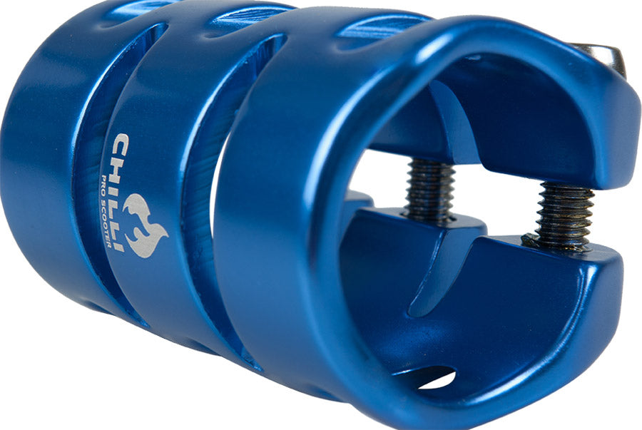 chilli-pro-scooter-clamp-hic-3-bolt-klemme-blue-f-r-reaper image 3