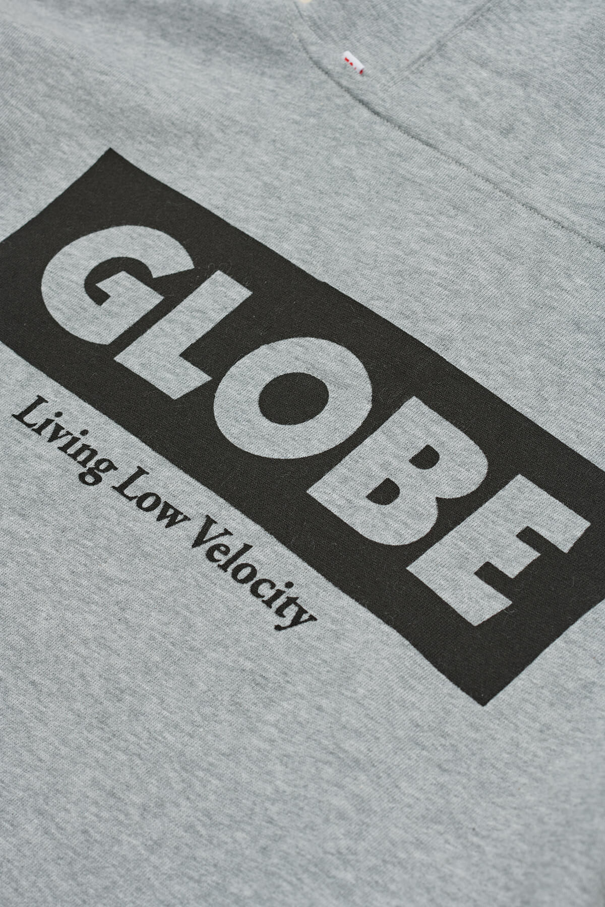 globe-living-low-velocity-hoodie-grey-marle image 3