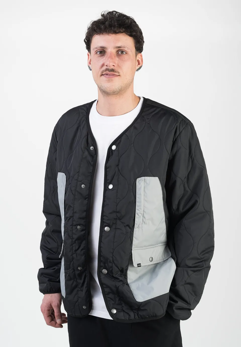 titus-sindo-bergangsjacke-regular-fit-kragenlos-gesteppt image 1
