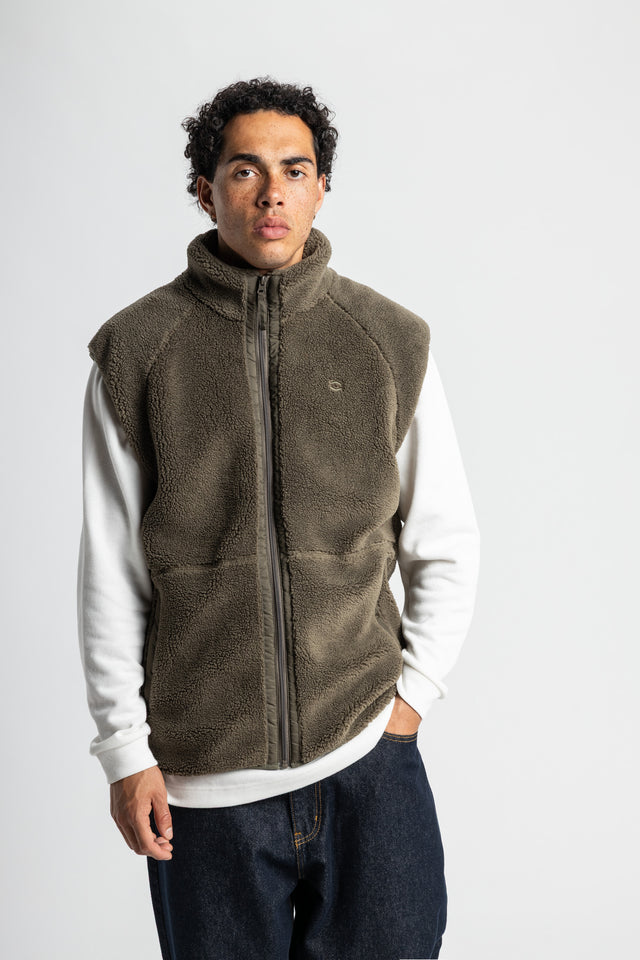 titus-ethan-weste-regular-fit-steppweste-mit-hohem-kragen-und-zip image 2