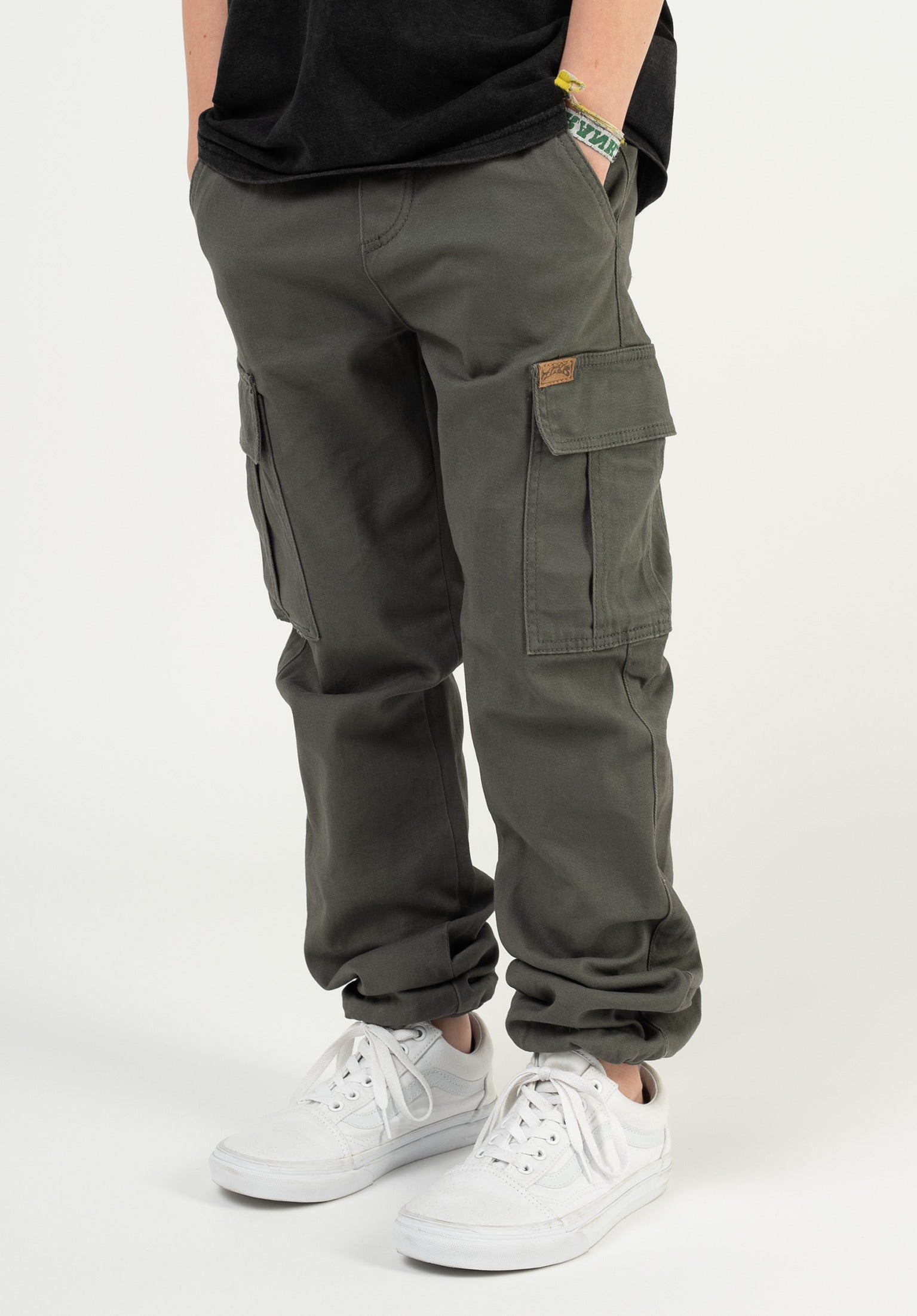titus-hybrid-kids-cargo-hose-regular-fit image 1