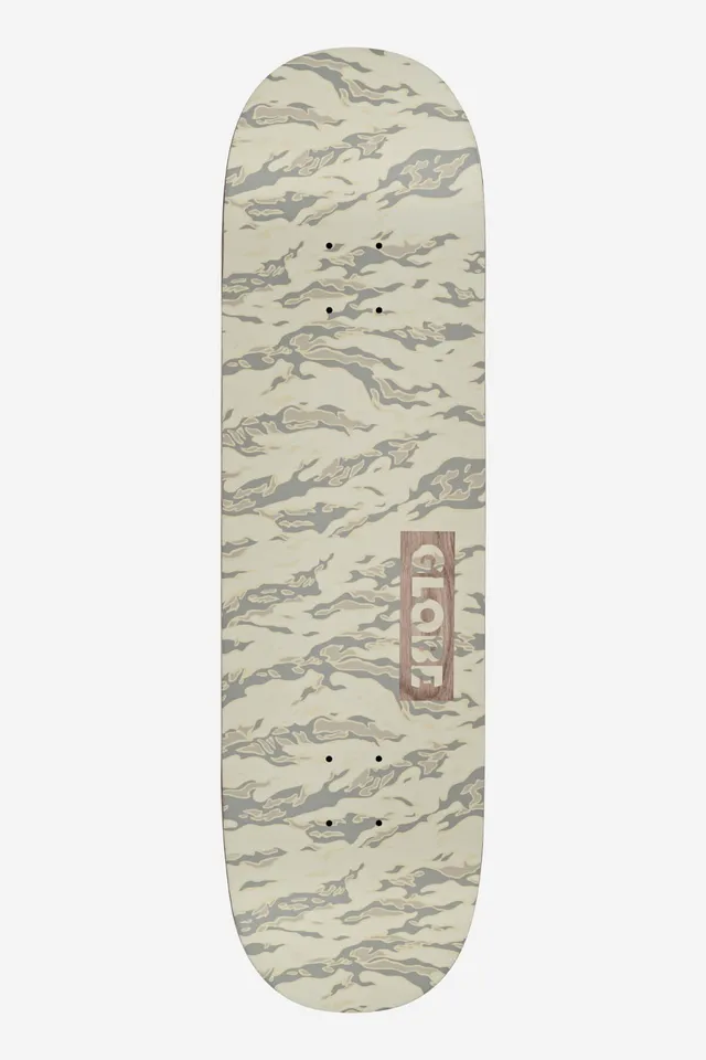 globe-goodstock-8-75-deck-vintage-white-camo image 1