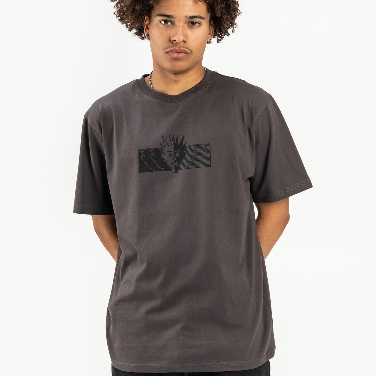titus-kasvot-tee-regular-fit-t-shirt-mit-schwerem-baumwollstoff-und-frontprint image 2